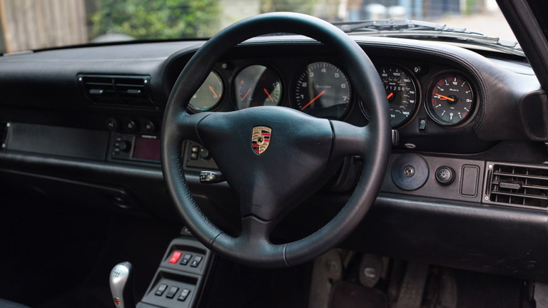 Porsche 993 Carrera 4S