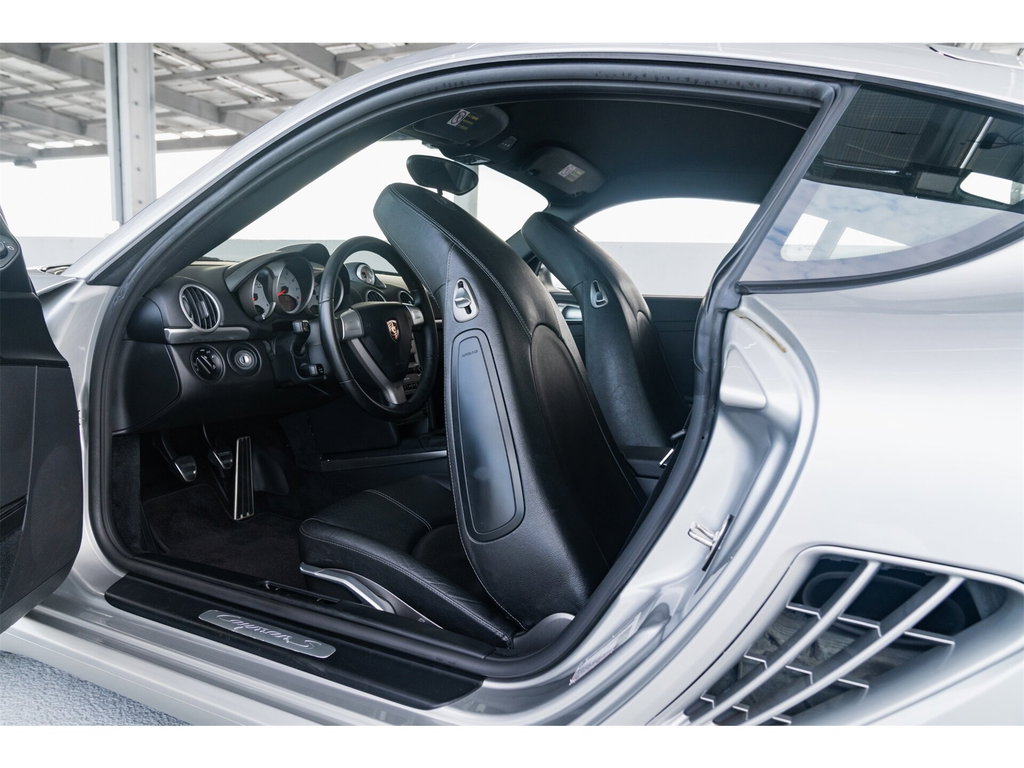 Porsche 987 Cayman S