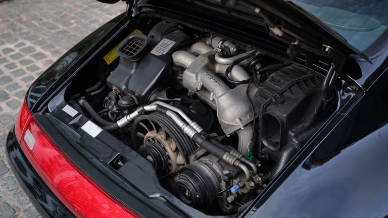 Porsche 993 Carrera 4S
