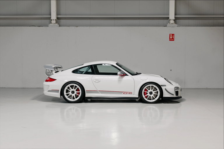Porsche 997.2 GT3 RS 4.0