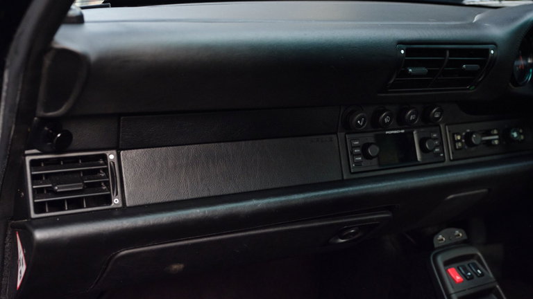 Porsche 993 Carrera 4S