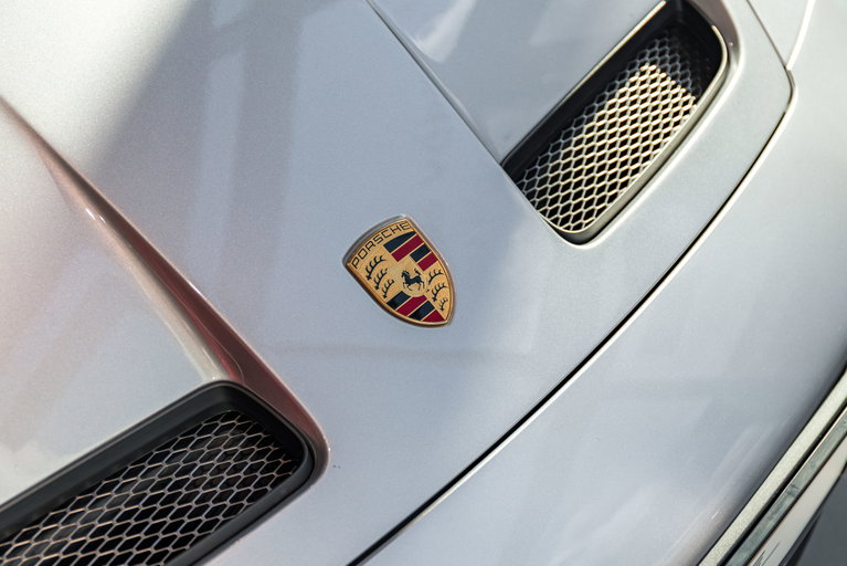 Porsche 992 GT3 Touring