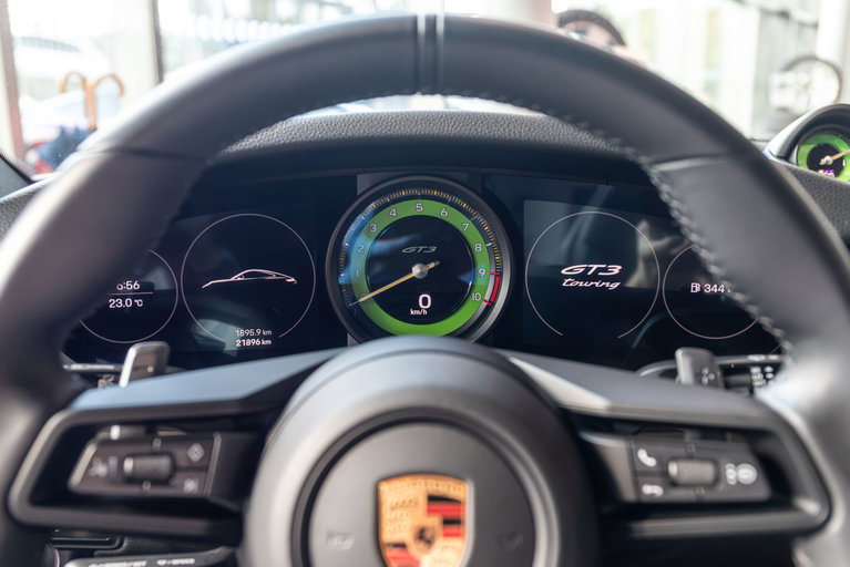 Porsche 992 GT3 Touring
