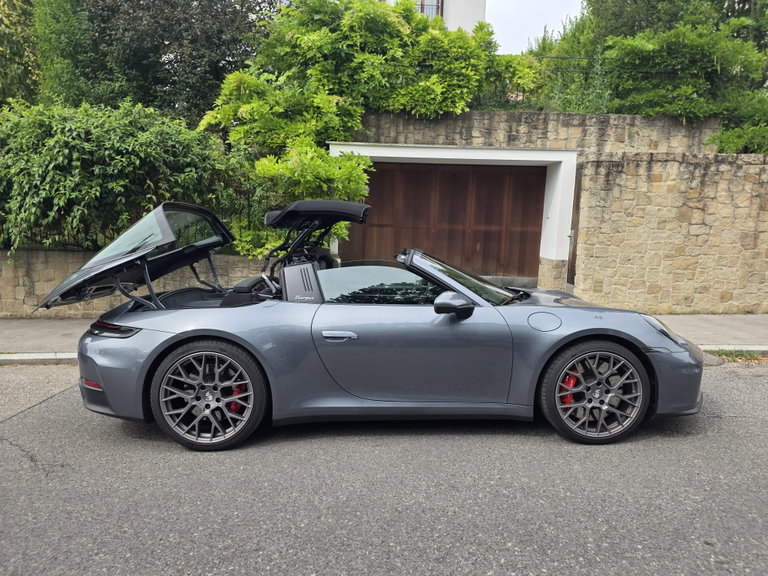 Porsche 992.2 Targa 4S