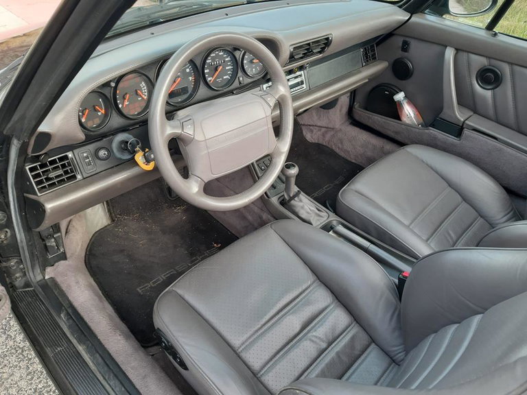 Porsche 964 Carrera 4