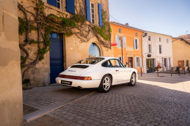 Porsche 964 Carrera 4
