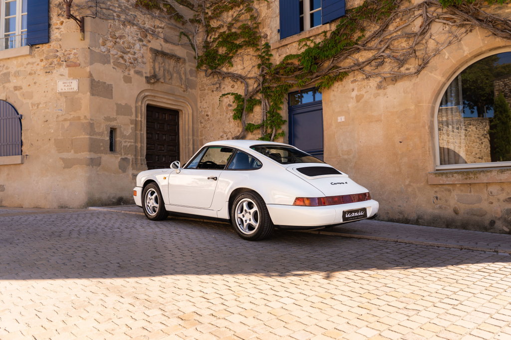 Porsche 964 Carrera 4