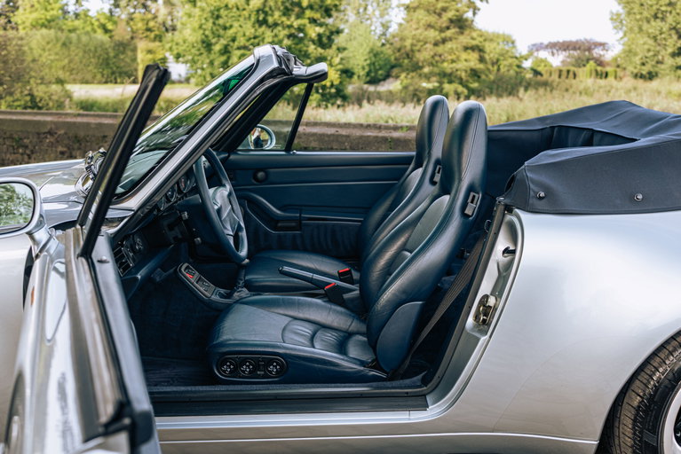 Porsche 993 Carrera