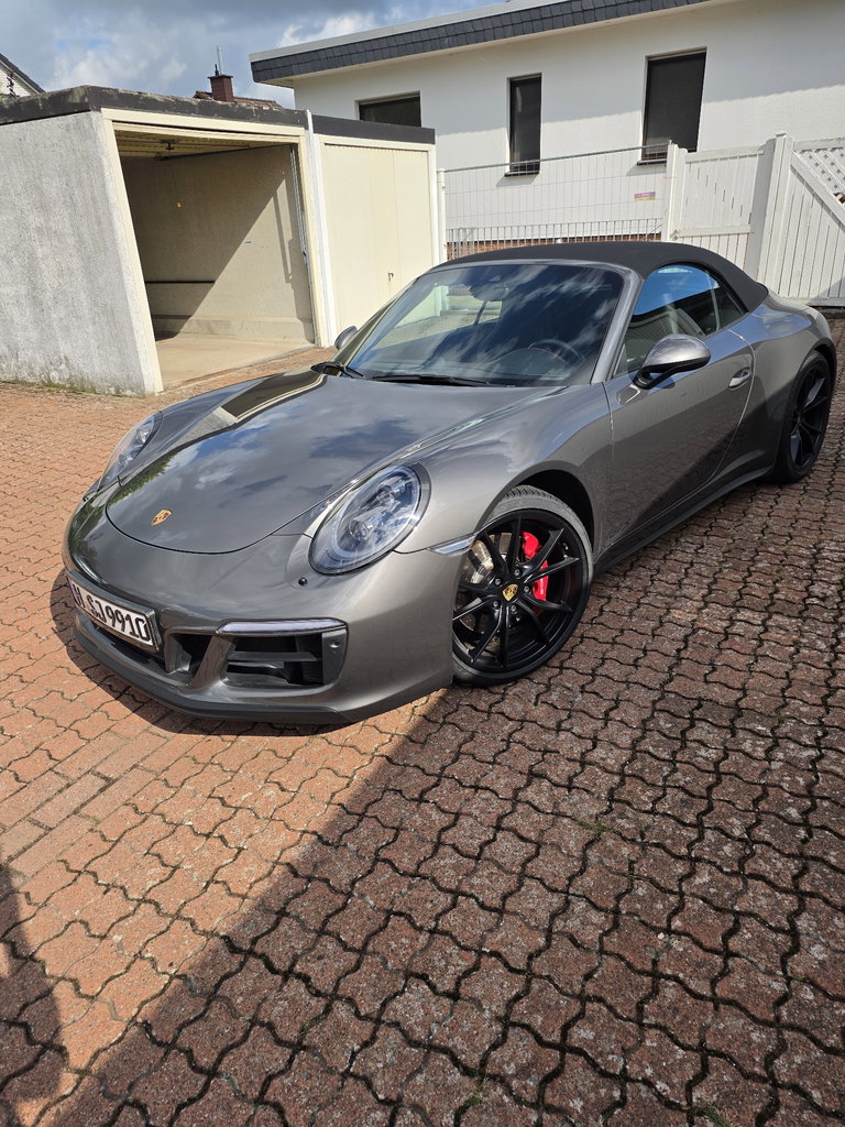 Porsche 991.2 Carrera GTS