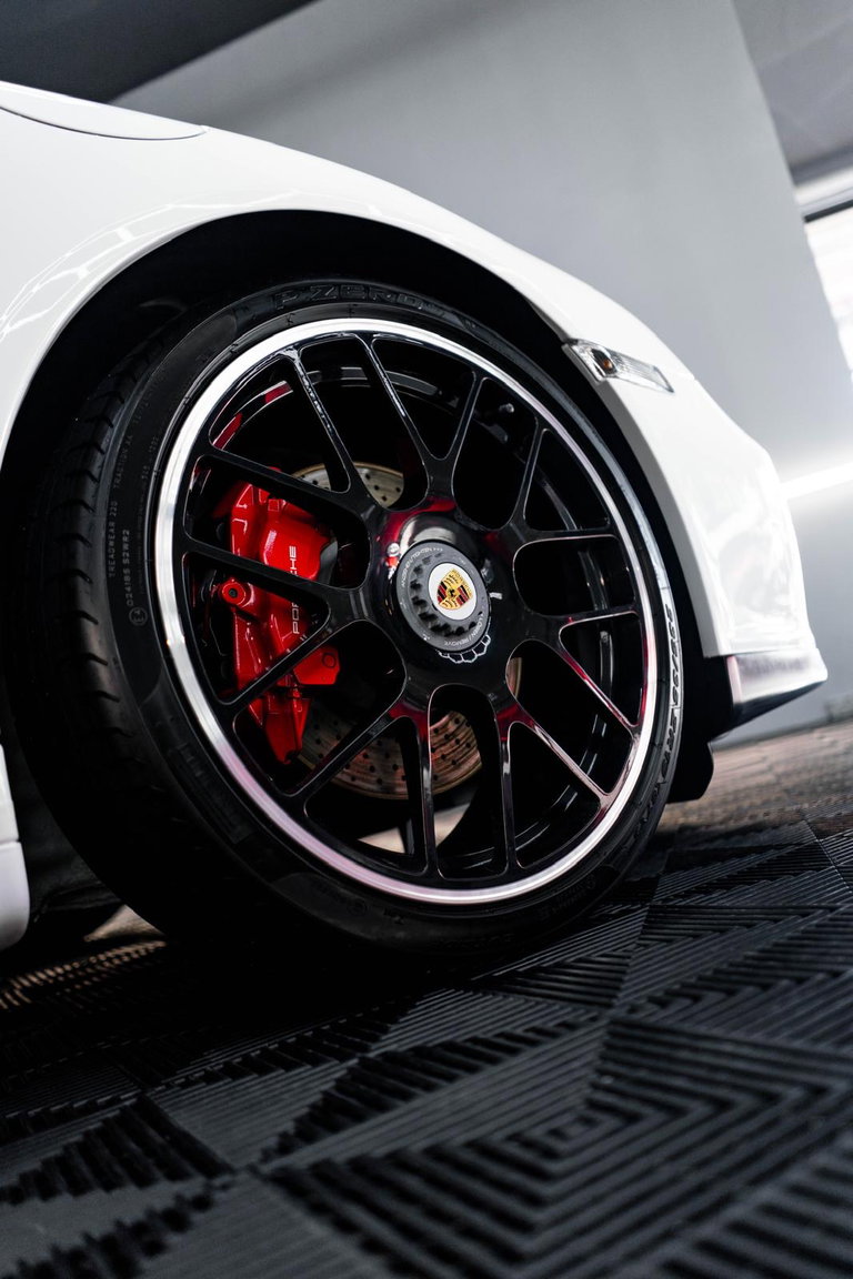 Porsche 997.2 Carrera GTS