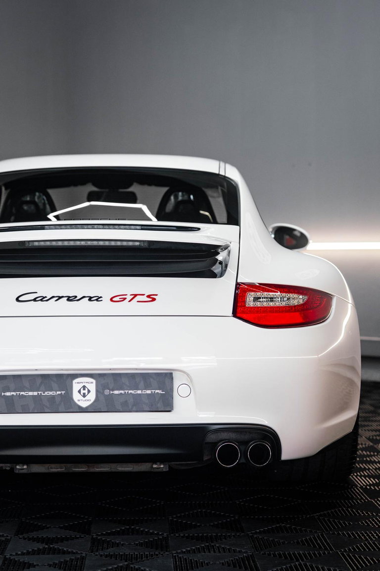 Porsche 997.2 Carrera GTS