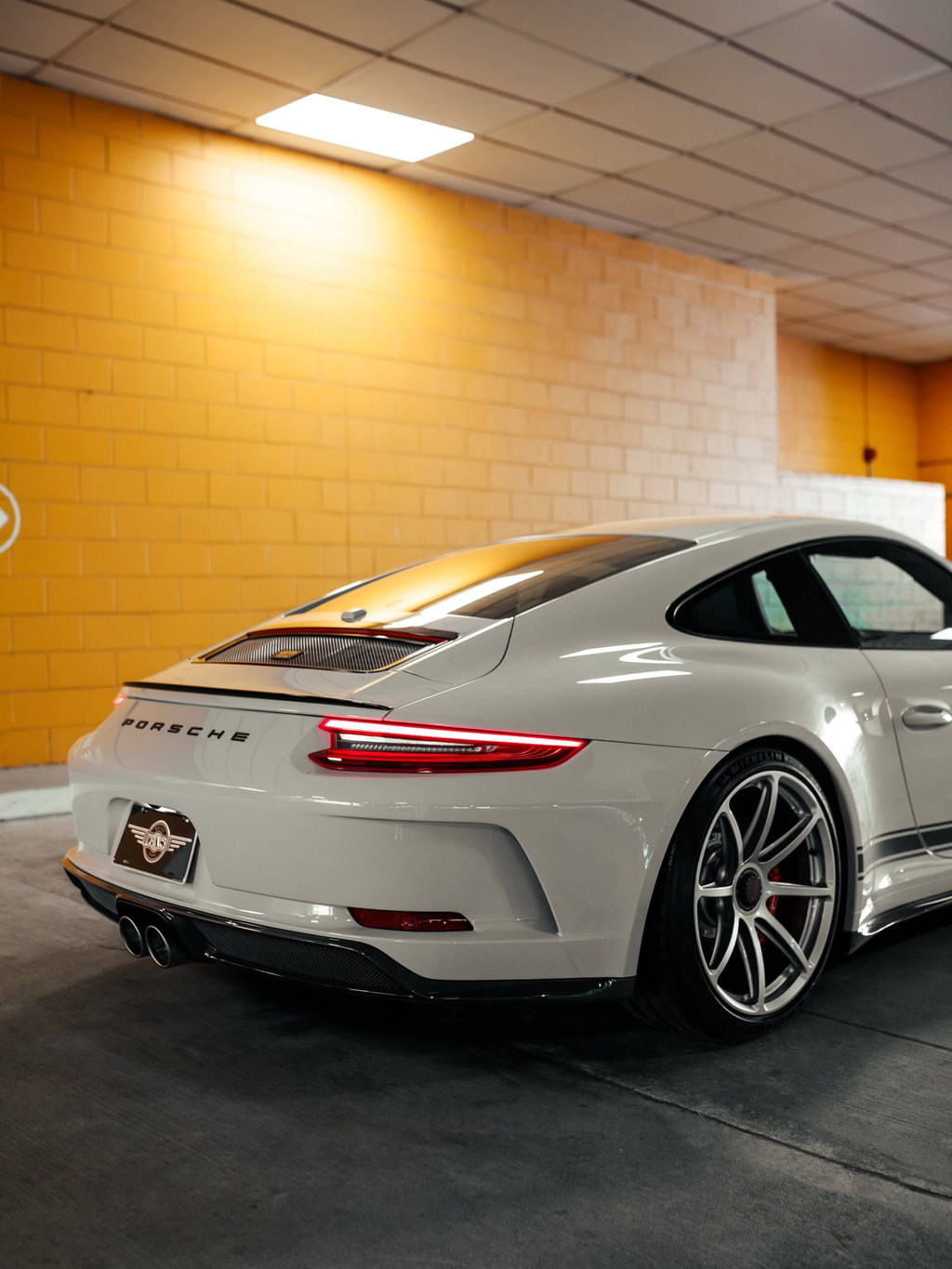 Porsche 991.2 GT3 Touring