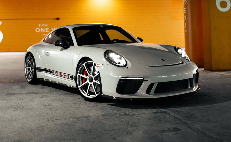 Porsche 991.2 GT3 Touring