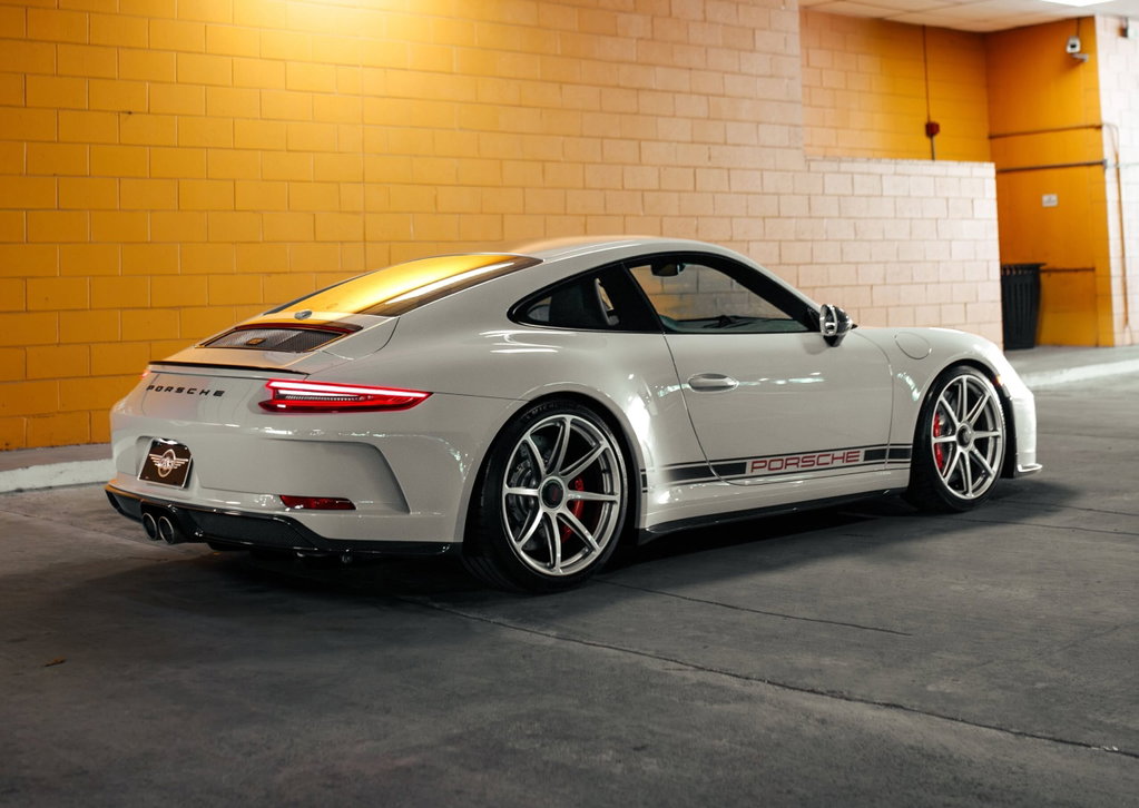 Porsche 991.2 GT3 Touring