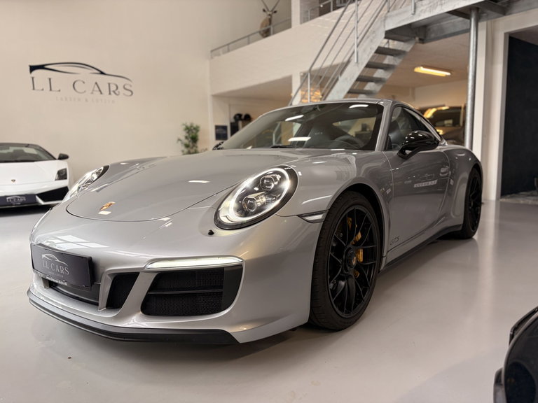 Porsche 991.2 Carrera GTS