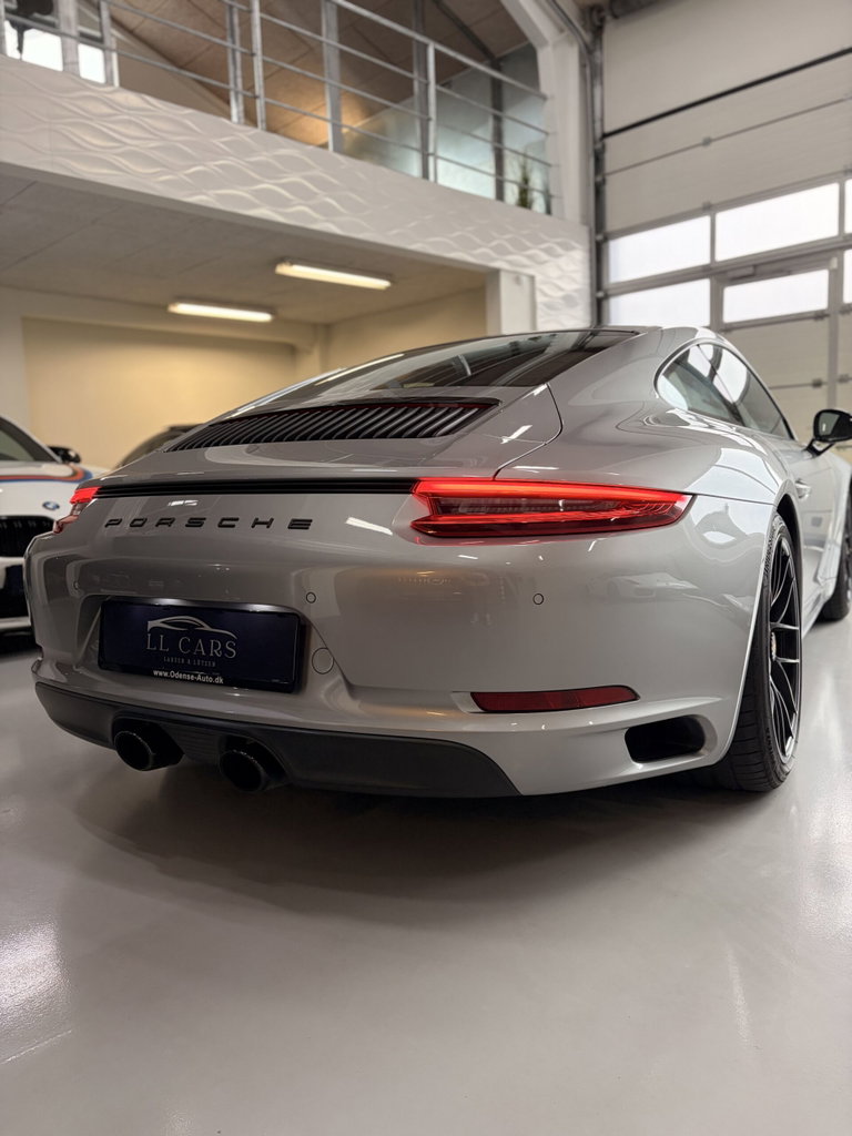 Porsche 991.2 Carrera GTS