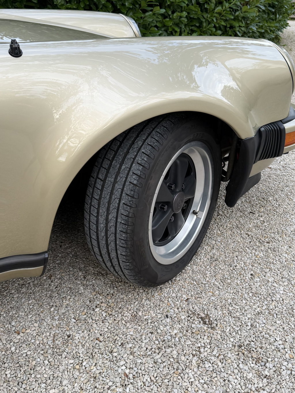 Porsche 911 Turbo 3.3 (US)