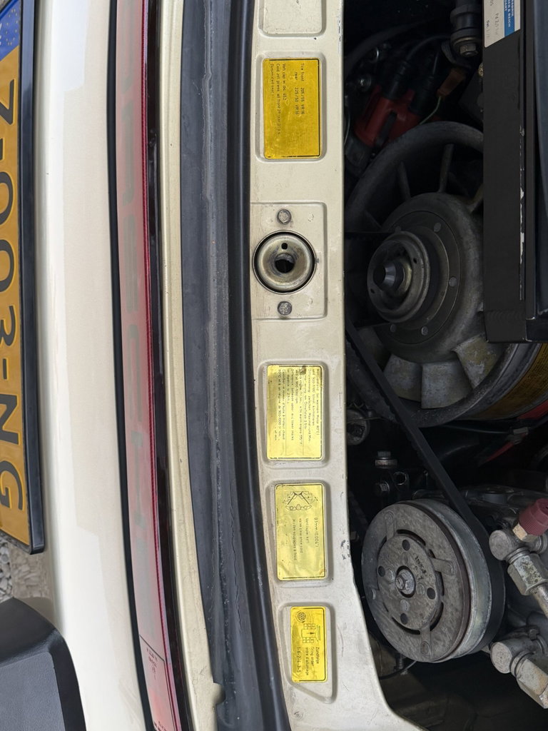 Porsche 911 Turbo 3.3 (US)