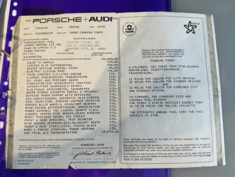 Porsche 911 Turbo 3.3 (US)