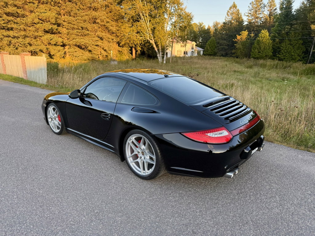 Porsche 997.2 Carrera 4S