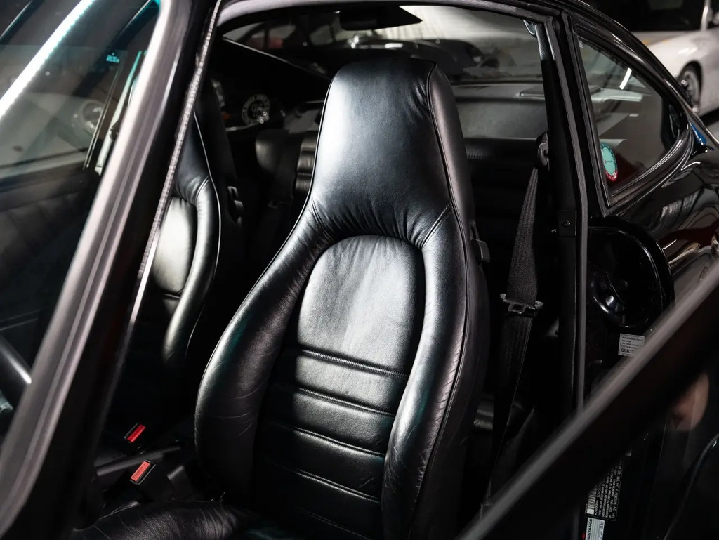 Porsche 964 Carrera 4 WTL