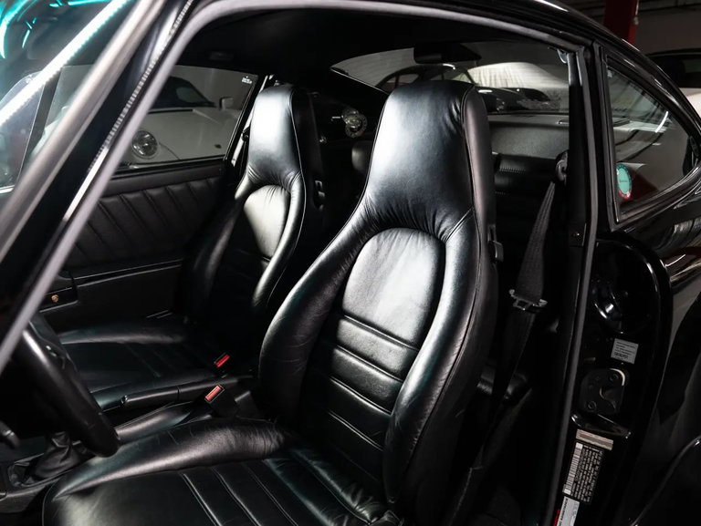 Porsche 964 Carrera 4 WTL