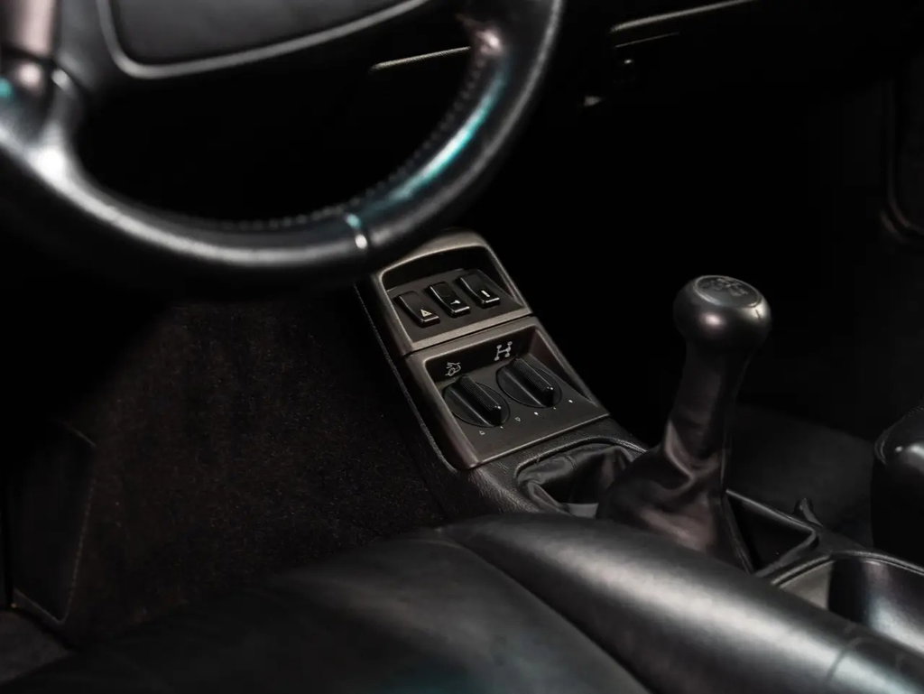Porsche 964 Carrera 4 WTL