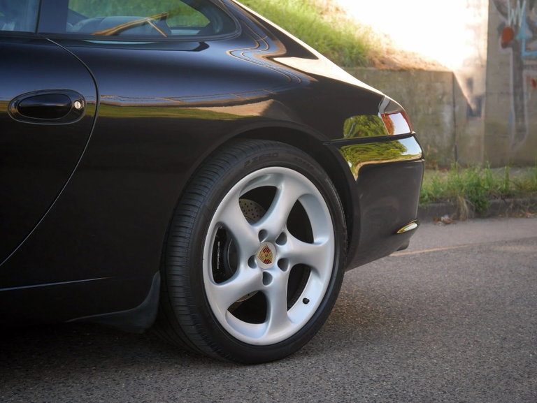 Porsche 996.2 Carrera