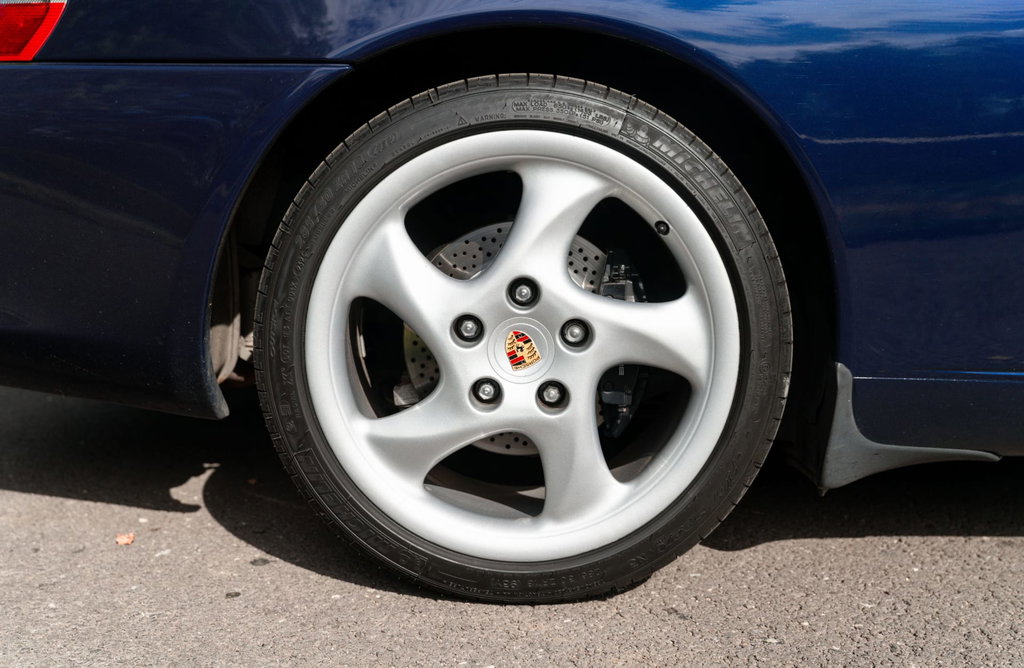 Porsche 996.2 Carrera
