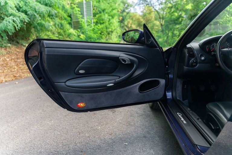 Porsche 996.2 Carrera