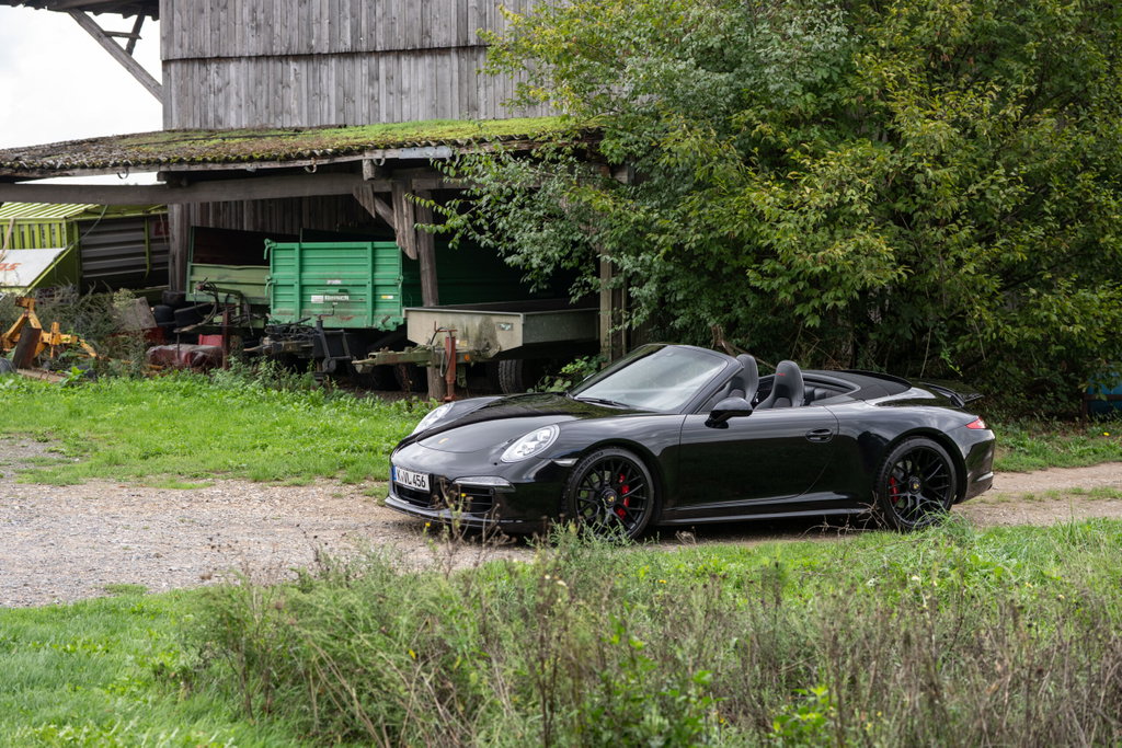 Porsche 991 Carrera 4 GTS