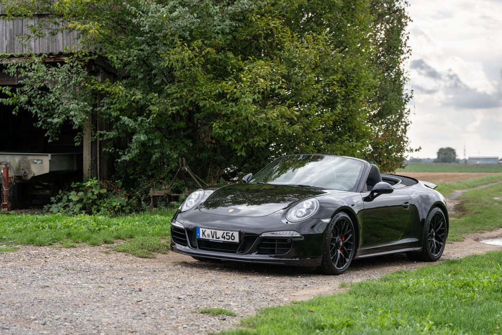 Porsche 991 Carrera 4 GTS