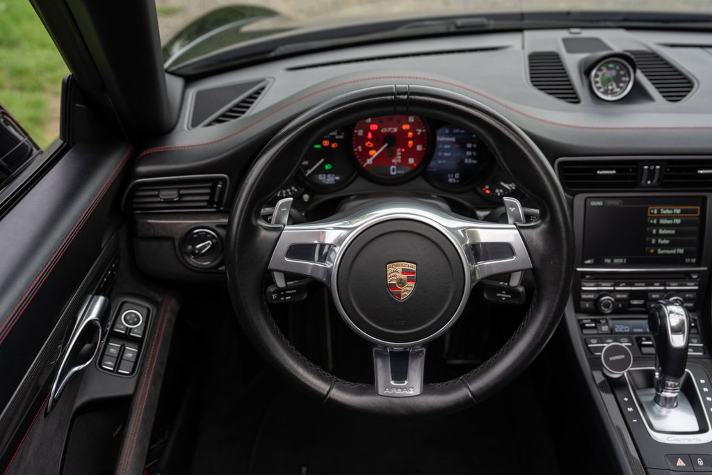 Porsche 991 Carrera 4 GTS