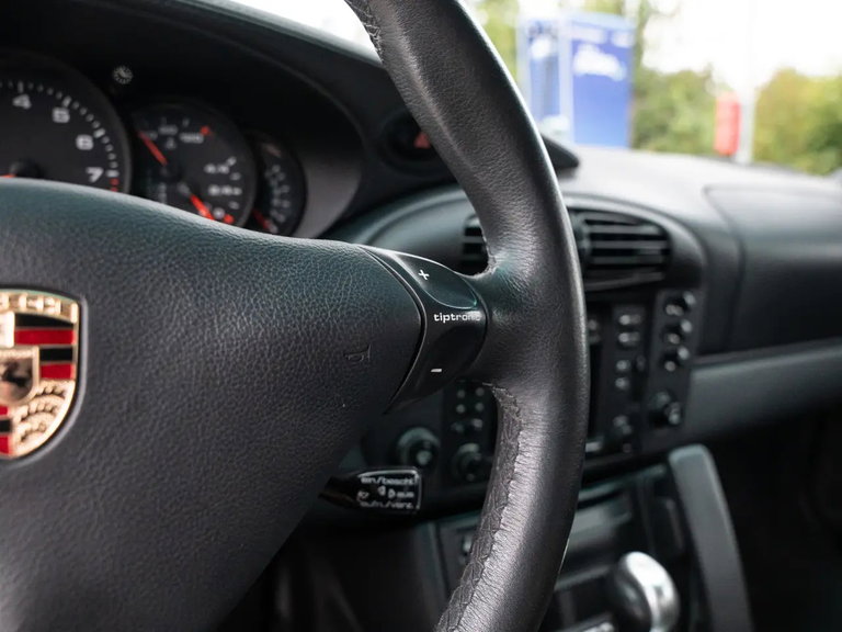 Porsche 996 Carrera