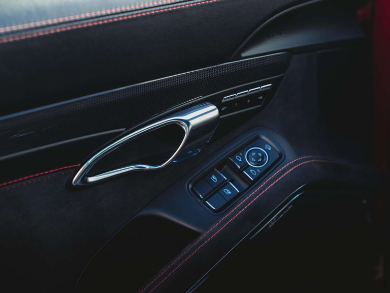 Porsche 991.2 Carrera GTS