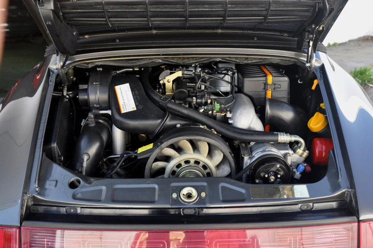 Porsche 964 Carrera 4