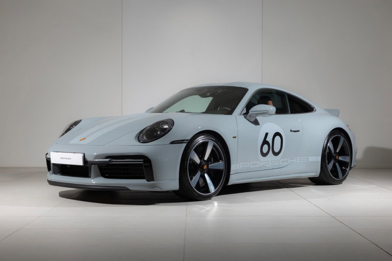 Porsche 992 Sport Classic