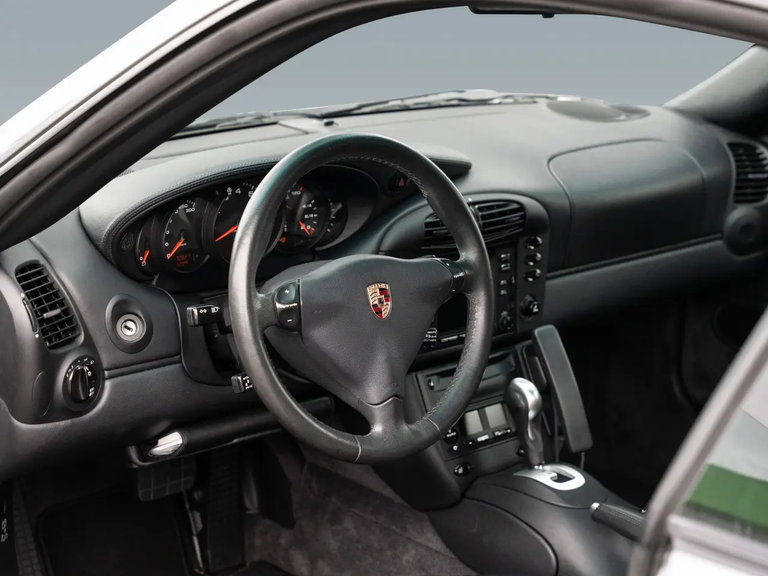 Porsche 996 Carrera