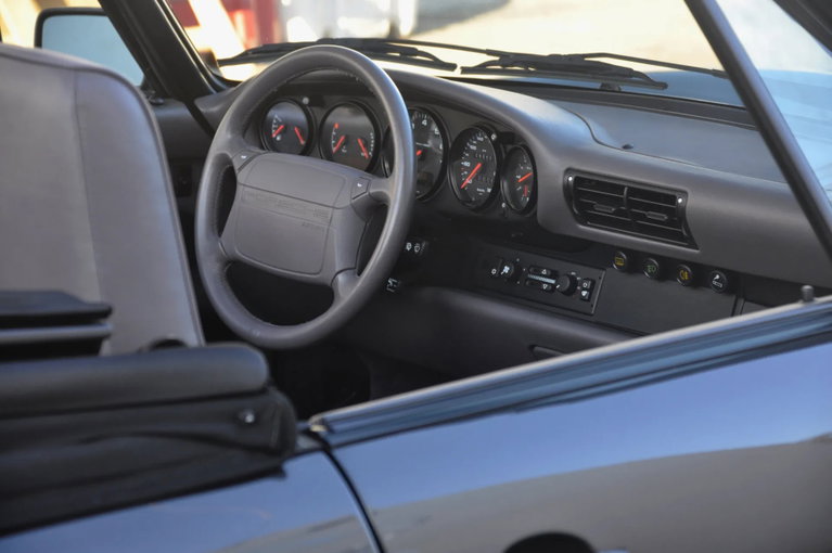 Porsche 964 Carrera 4