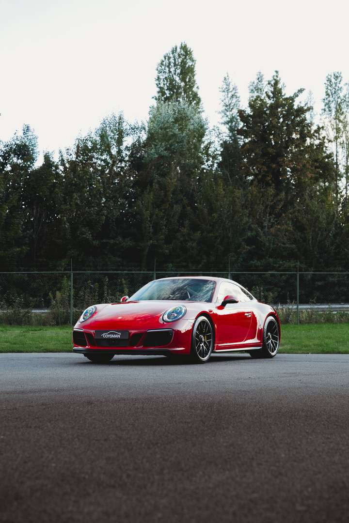 Porsche 991.2 Carrera GTS