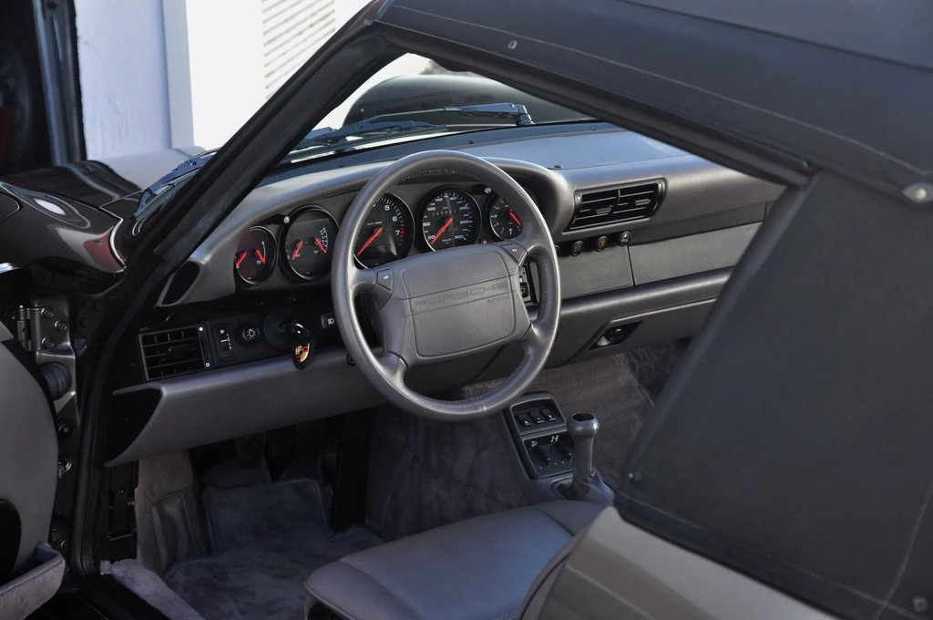 Porsche 964 Carrera 4
