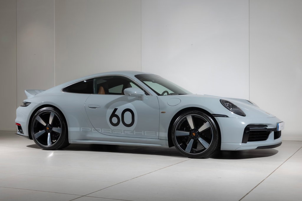 Porsche 992 Sport Classic