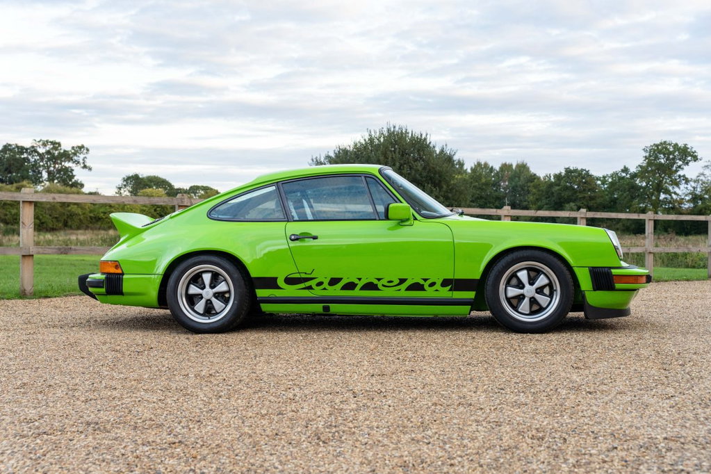 Porsche 911 Carrera 2.7