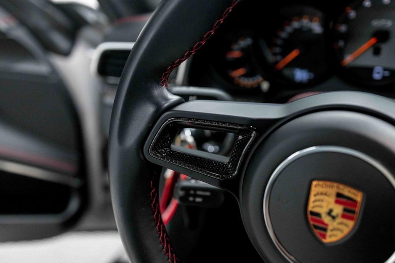 Porsche 991.2 GT3 Touring