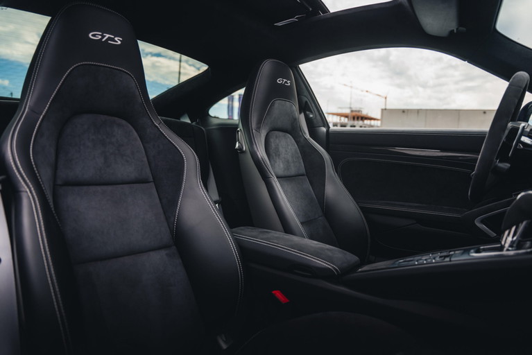 Porsche 991.2 Carrera 4 GTS