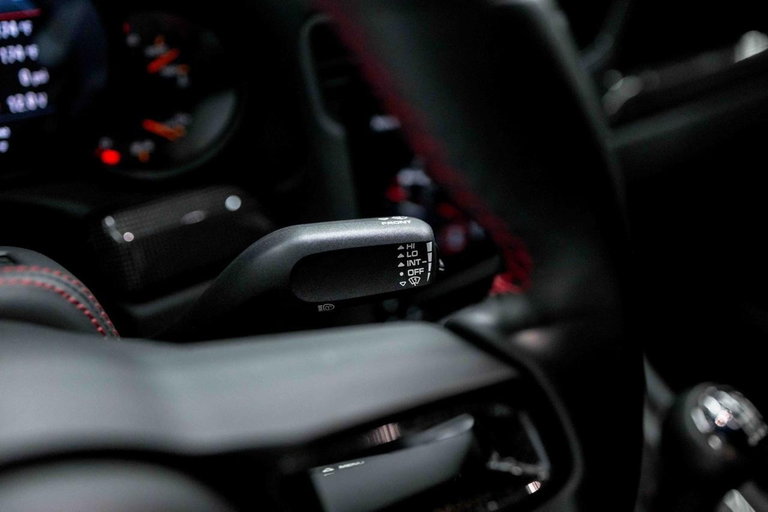 Porsche 991.2 GT3 Touring