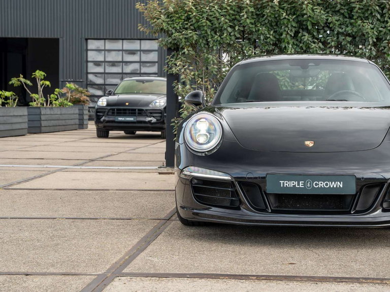 Porsche 991 Carrera GTS
