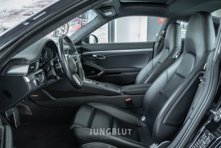 Porsche 991.2 Carrera