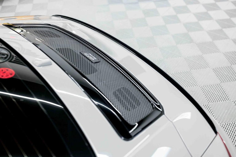 Porsche 991.2 GT3 Touring