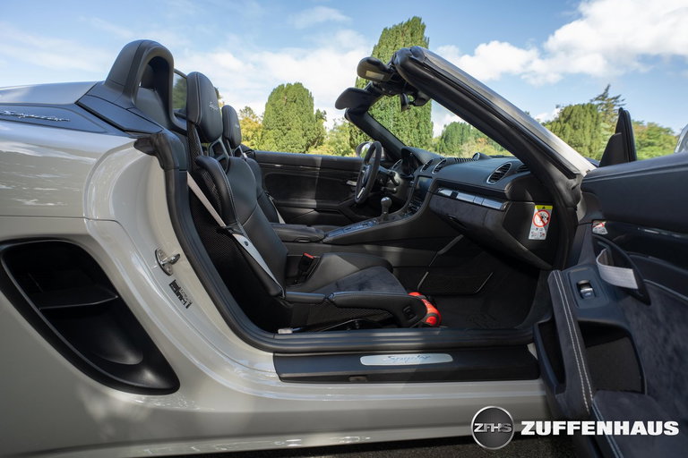 Porsche 718 Spyder